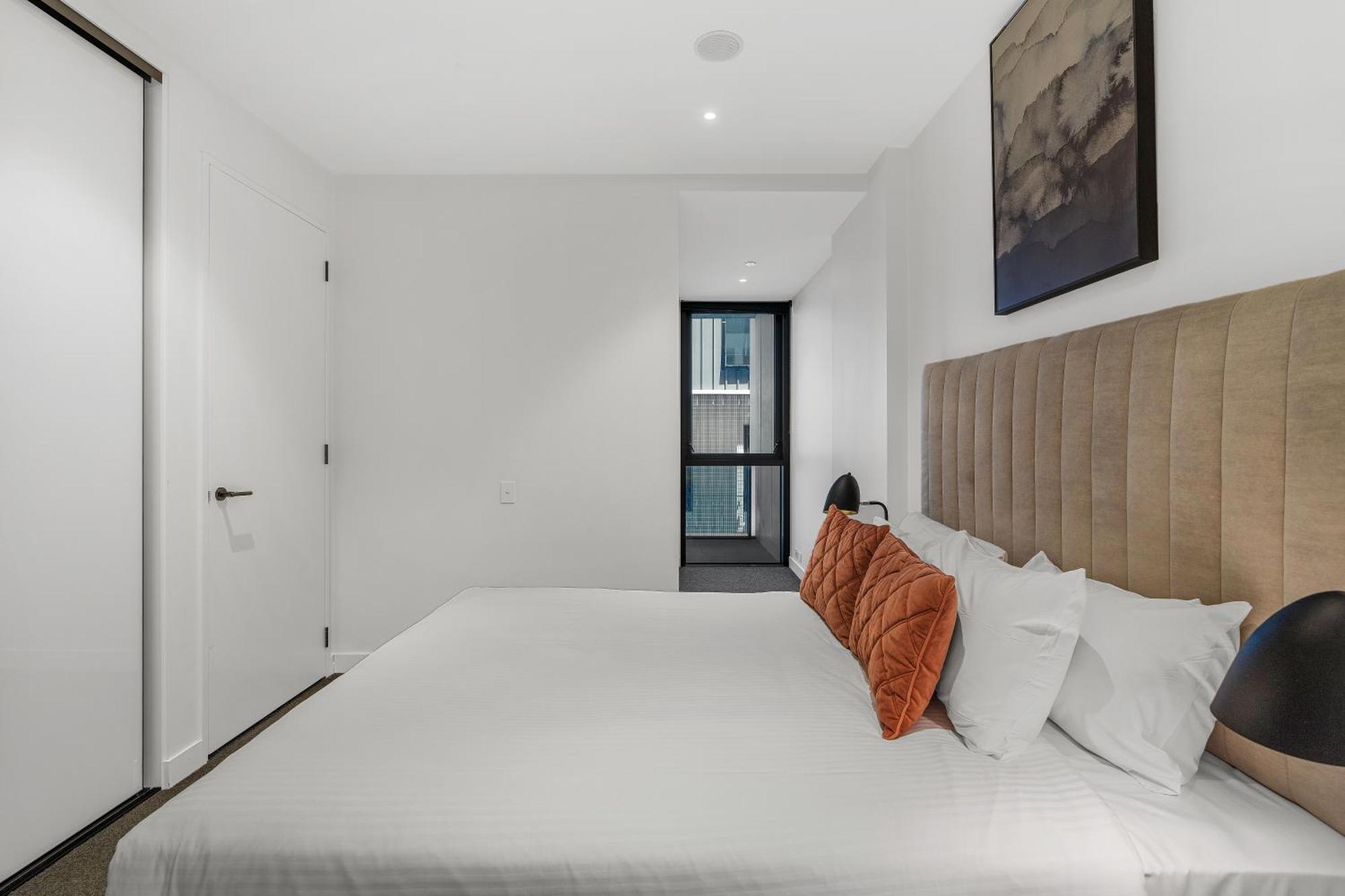 The Eminence Apartments By Cllix Melbourne Esterno foto