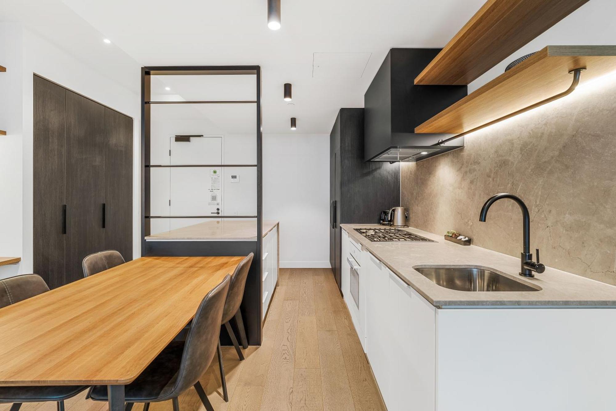 The Eminence Apartments By Cllix Melbourne Esterno foto