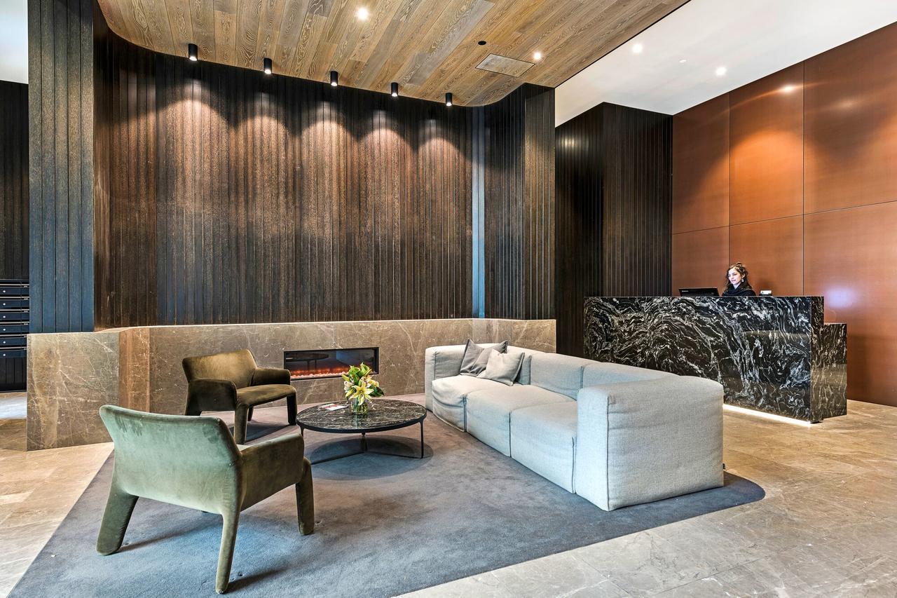 The Eminence Apartments By Cllix Melbourne Esterno foto